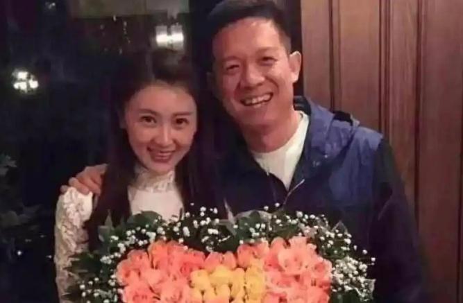贾跃亭数度哽咽:散户救了我们的命