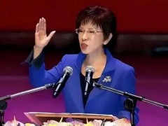 洪秀柱已抵京 将出席九三阅兵 让我们铭记历史、团结民族，捍卫和平、复兴中华！