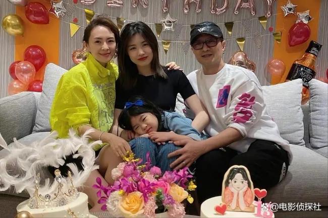 前妻葛荟婕怒斥汪峰：愿你老无所依 深夜发文炮轰引发热议