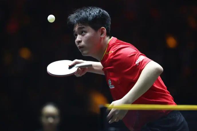 林诗栋不敌小勒布伦 无缘男单决赛