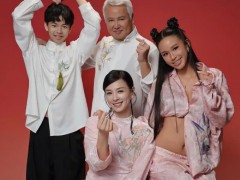 55岁张庭只是晒了组全家福 13岁儿子完美复刻父亲'台湾第一小生'的神颜!