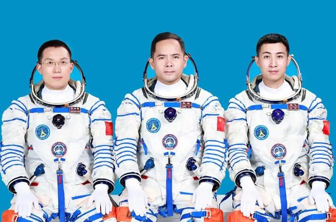 神二十一乘组确定:张陆 武飞 张洪章