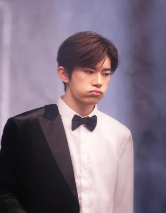 王晶说易烊千玺可能是下一个周润发