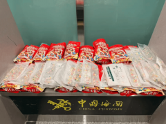 海关查获32082粒含冰毒彩色药片 减肥药伪装入境