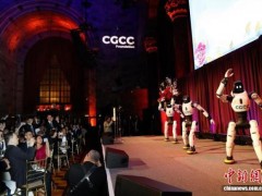 美国中国总商会举行马年颁奖晚宴 促进中美经贸合作