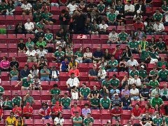 国际足联回应墨西哥赛场出现大量空座 球迷选择通道观赛