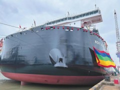 中国造“海上自卸王”有何特别之处 一举创下三项世界纪录